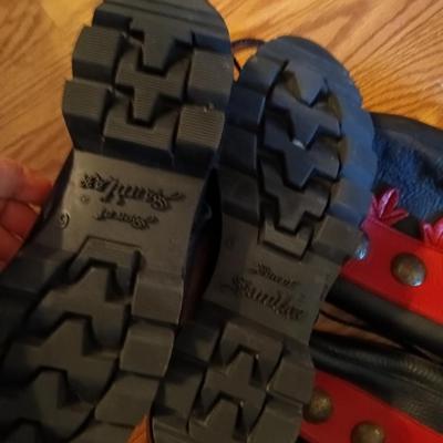 Sale Photo Thumbnail #657: these have the mark on bottom of a 6 but they are much larger - all of the other shoes in this estate were size 13D so we aren't sure about these, they should also be 13 and they seem to be but are marked 6
