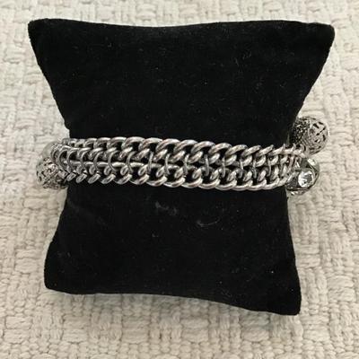 Silver tone crystal stretch bracelet