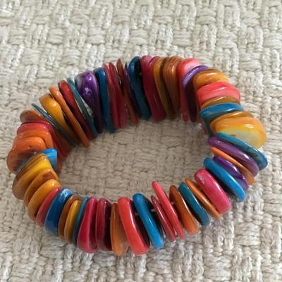 Multicolor Shell stretch bracelet
