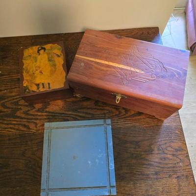 Trinket boxes