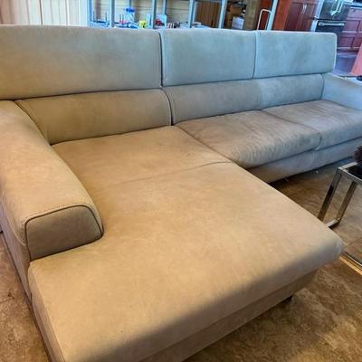 High End Gamma Leather Sectional Sofa