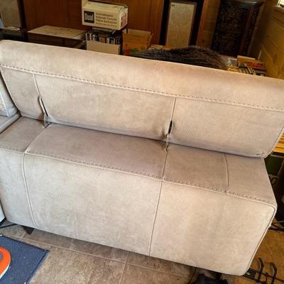 High End Gamma Leather Sectional Sofa