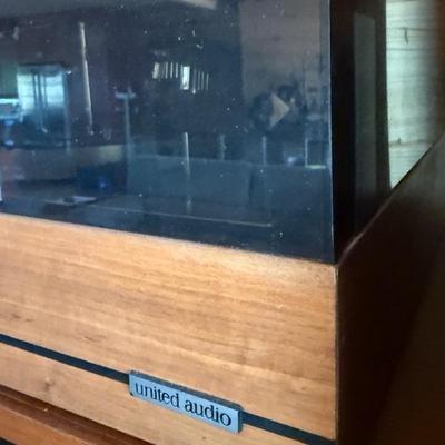United Audio Turntable