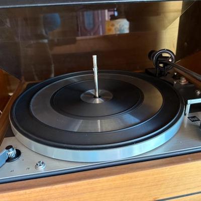 United Audio Turntable