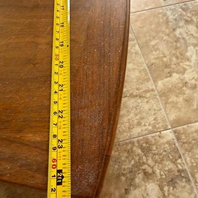 Lane Mid Century Curved Style End Table