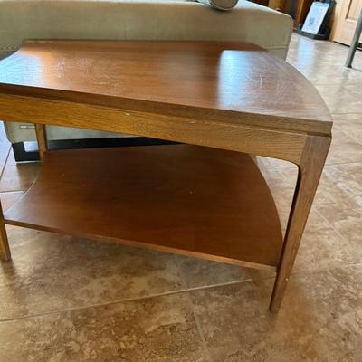 Lane Mid Century Curved Style End Table