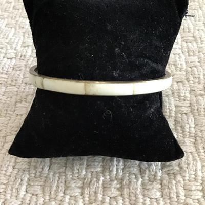 Shell inlay bracelet