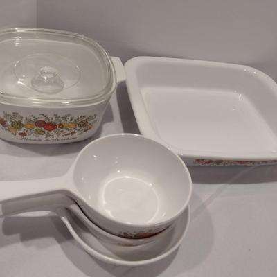 Collection of Corningware 'Spice of Life' Bake Ware