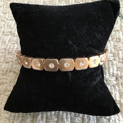 Bronze magnetic clasp bracelet