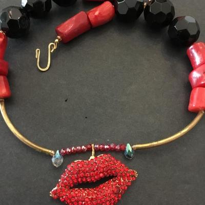 Unique vintage necklace