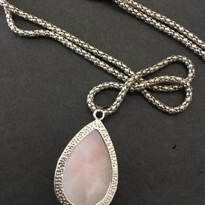 Rose quartz, gemstone, pendant, necklace, very nice, silver toned