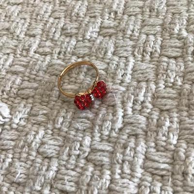 Cute red bow ring