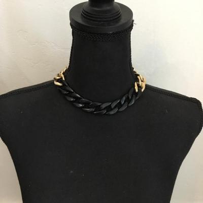 Nice Big chunky gold tone chain necklace