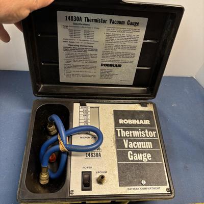 14830A Thermister Vacuum Gauge