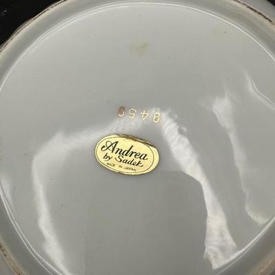 Andrea by Sadek Porcelain Shell Dish