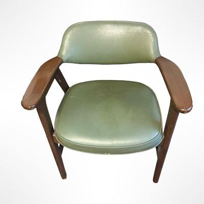Pair of Mid Century Paoli Chair Company Green Armchairs