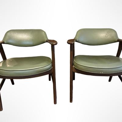 Pair of Mid Century Paoli Chair Company Green Armchairs