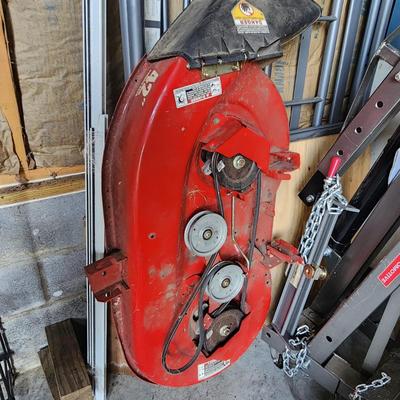 TROY BILT Pony Riding Mower with 42" Deck untested