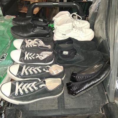 Sale Photo Thumbnail #142: Shoes