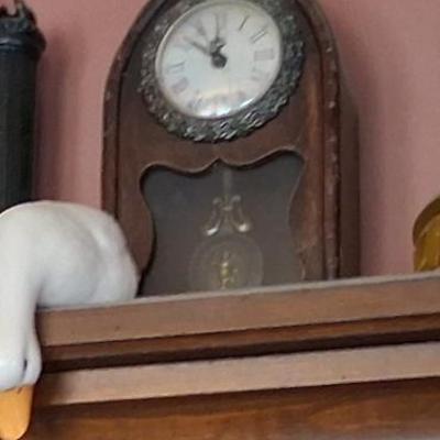 Sale Photo Thumbnail #183: Clocks, both wind & battery