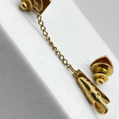 LOT 70J: Two 10K Gold Vintage RCA Pins - 3.8 gtw