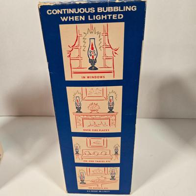 LOT 93D: 3 Vintage ACLA Bubbling Electric Christmas Lamps