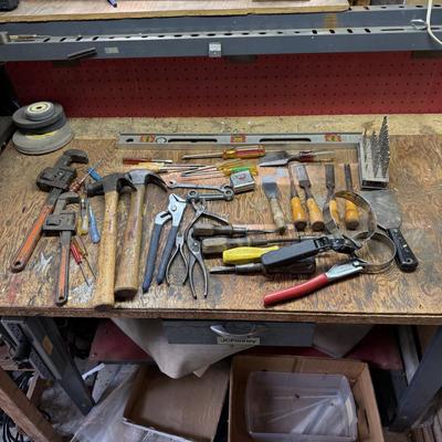 LOT 114G: Large Collection of Vintage Tool