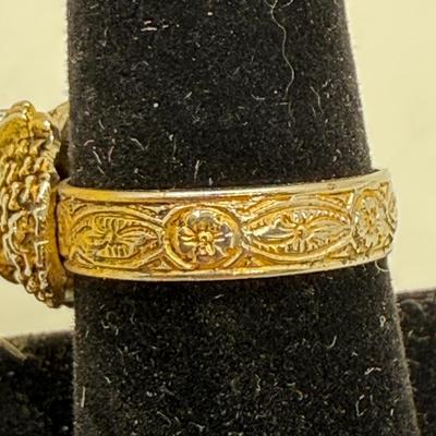 Vintage Gold Tone Owl Ring 1