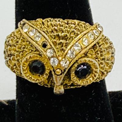 Vintage Gold Tone Owl Ring 2