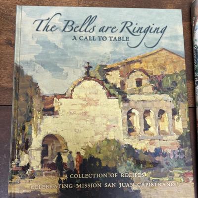 Book Lot: Mission San Juan Capistrano