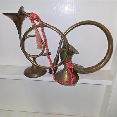 Brass horns