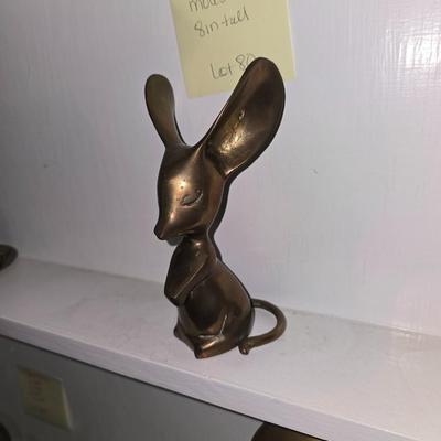 Brass mouse