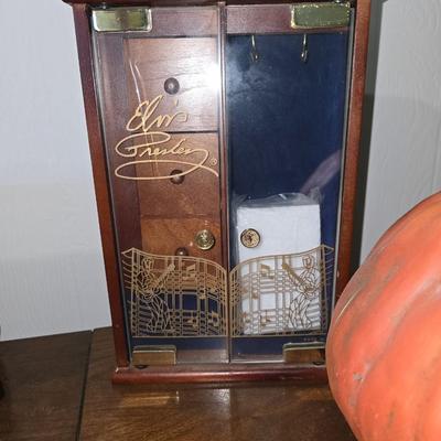 Elvis jewelry box music box