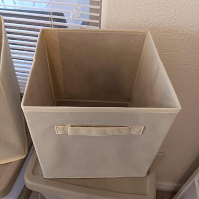 PLASTIC STORAGE CONTAINERS AND 2 LINEN FOLDING BASKETS