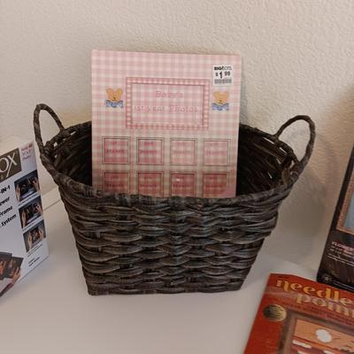 CRAFT KITS, PHOTO FRAMES, NEW TEA TOWELS AND MORE