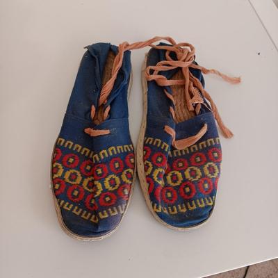 VINTAGE TOYS AND CHILDREN'S ITEMS