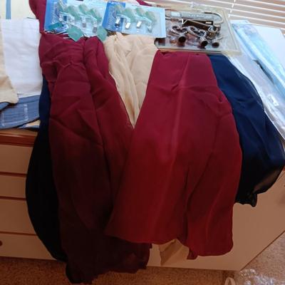 3 PANEL VALANCE CURTAINS, 3 COLOR WINDOW SWAG AND CURTAIN HARDWARE