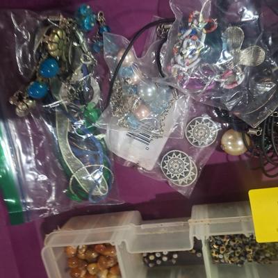 Sale Photo Thumbnail #718: organizer full of beads ad related items