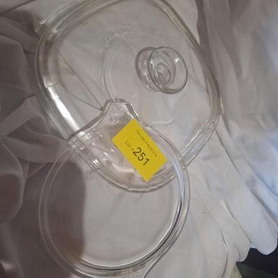 Sale Photo Thumbnail #743: corning ware and pyrex lids