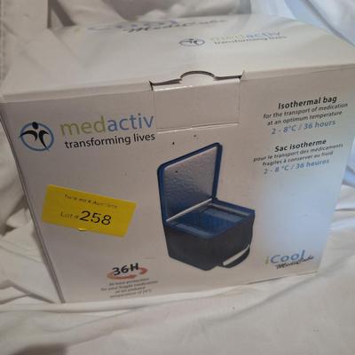 Sale Photo Thumbnail #759: travel box to keep medication cold.