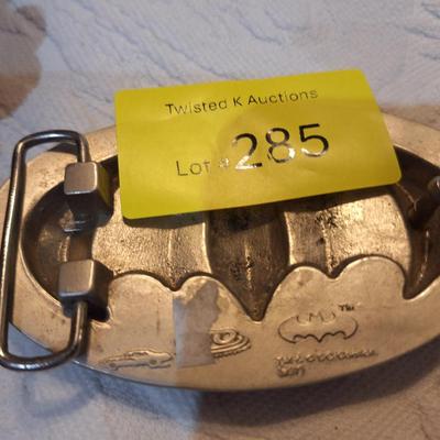 Sale Photo Thumbnail #869: batman belt buckle
