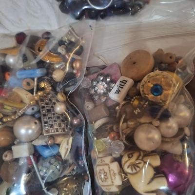 Sale Photo Thumbnail #883: mostly stuff for making jewelry