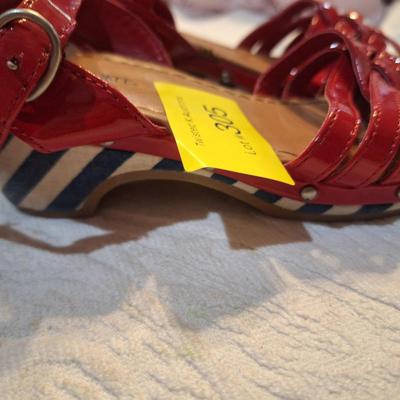 Sale Photo Thumbnail #938: girls size 1 red strappy sandals