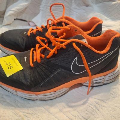 Sale Photo Thumbnail #976: these have been worn, please see photos.