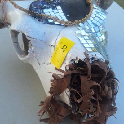 Sale Photo Thumbnail #151: the decorated pieces need attention but it's a great skull