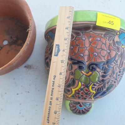 Sale Photo Thumbnail #172: one wall sconce and one round planter