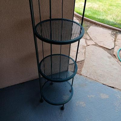 4 TIER METAL MESH STAND