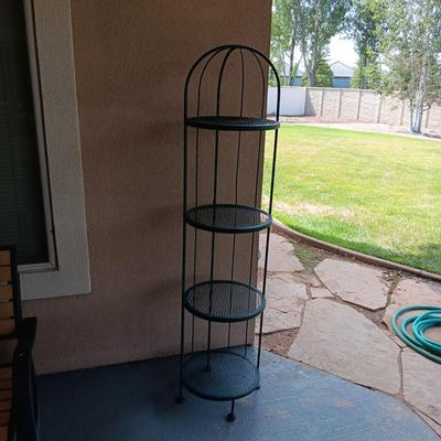 4 TIER METAL MESH STAND