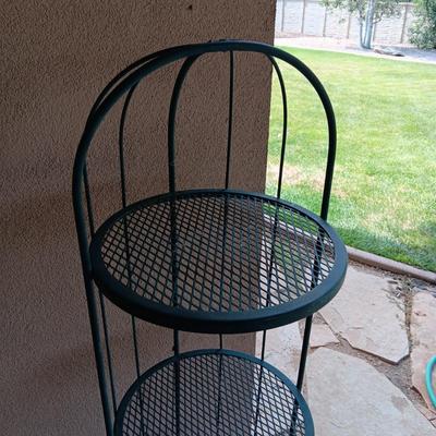 4 TIER METAL MESH STAND