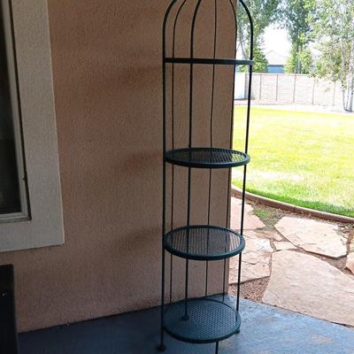 4 TIER METAL MESH STAND